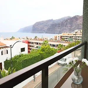 https://apt-bahia-de-santiago.tenerifehoteles.net