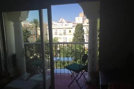 Homestay En Plaza Candelaria, Casco Antiguo Cadiz